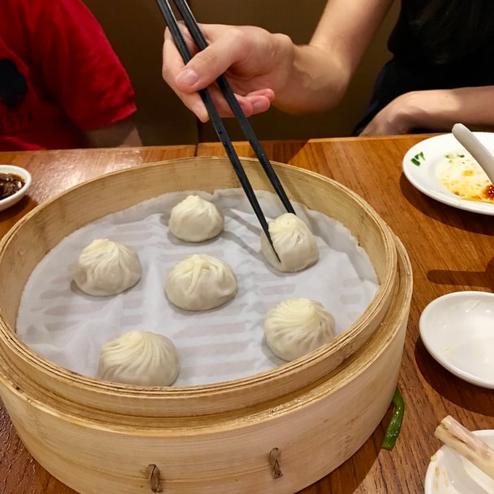 photo of Din Tai Fung Great World City Branch Steamed Yam Xiao Long Bao shared by @vikas on  28 Mar 2018 - review