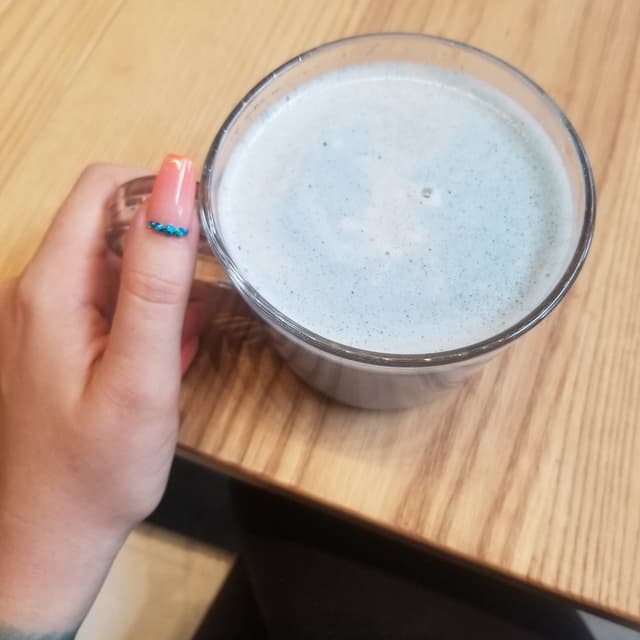 Photo of the dish “Blue Lavendar Latte”