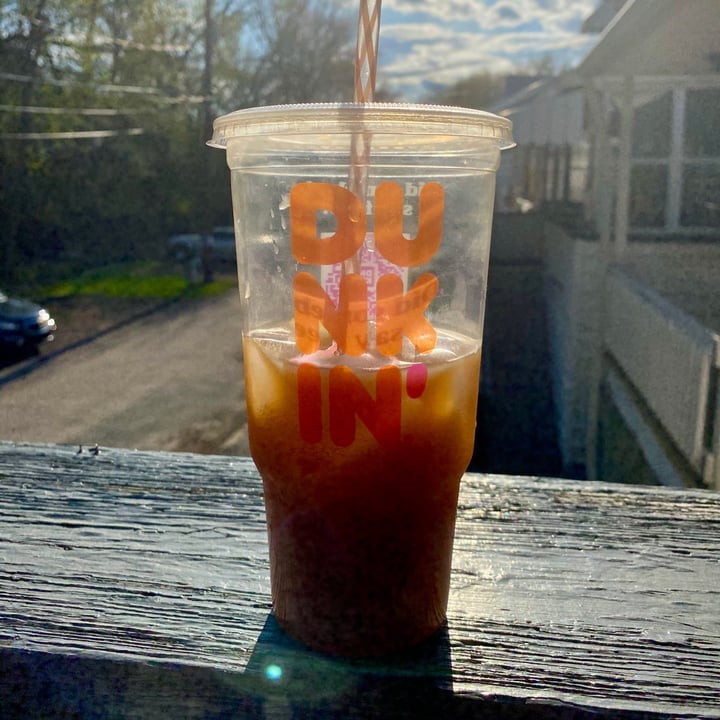 review photo of Dunkin' Donuts iced coffee with raspberry, almond milk, and splenda shared by @punzie0057 on 19 Apr 2021 - review