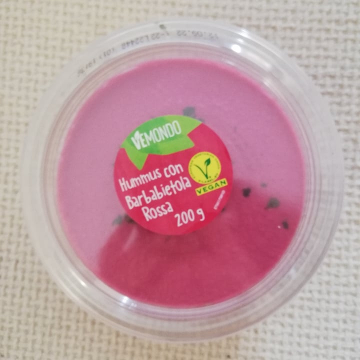 photo of Vemondo  Hummus Barbabietola shared by @mila94 on  31 Aug 2022 - review