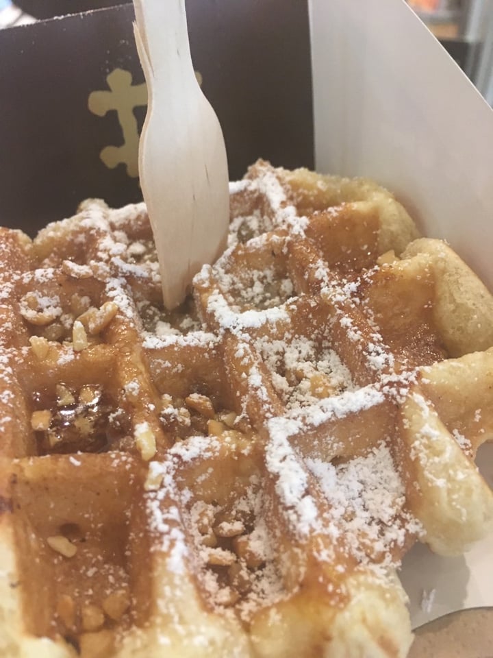 photo of Veganwaf' Vegan Belgian Waffle shared by @plantbasedhippie on  10 Feb 2020 - review