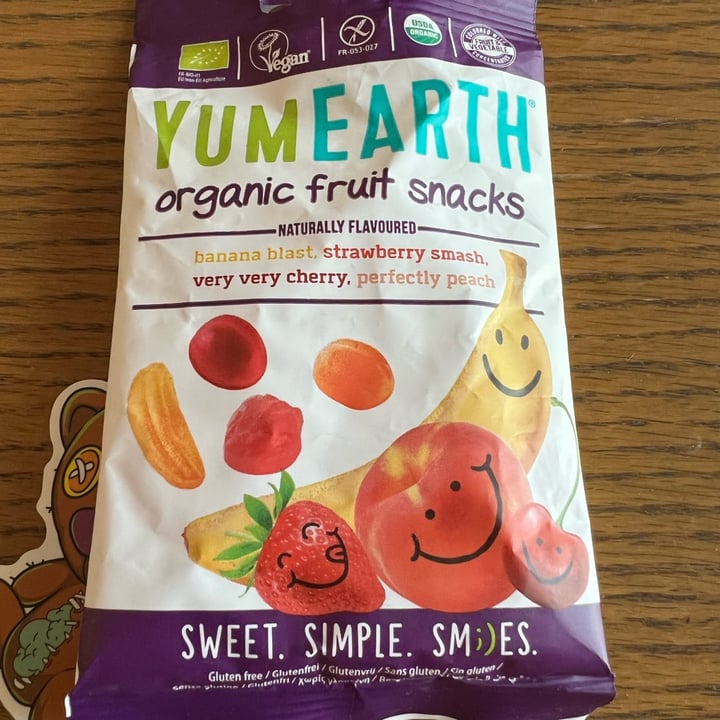 photo of Yum Earth Organic Gummy Fruits Yum Earth organic Gummy Fruits shared by @fruitytam on  05 Sep 2022 - review