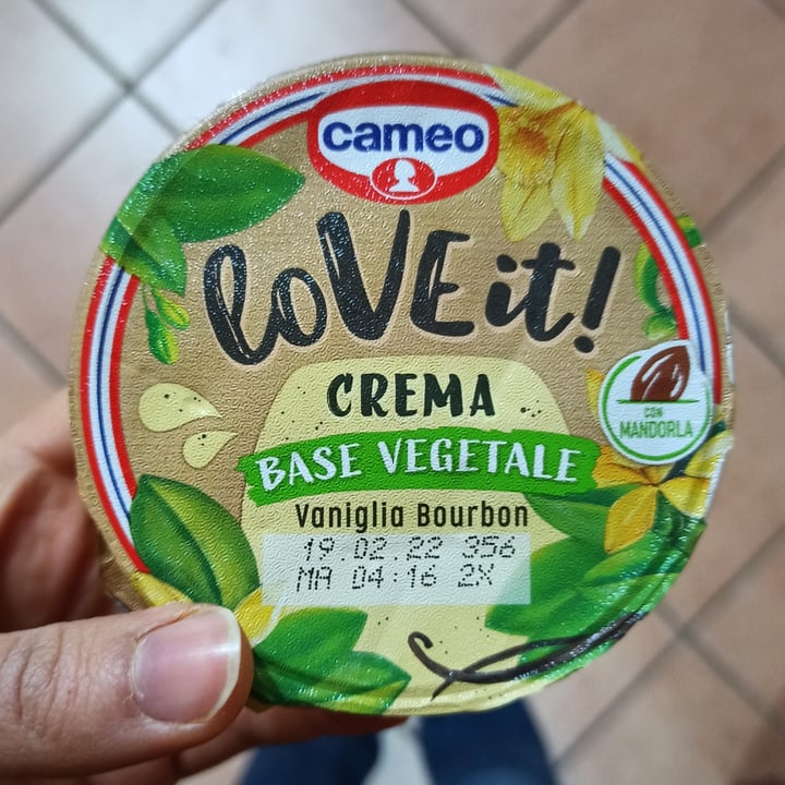 review photo of Cameo Love It! crema vaniglia bourbon shared by @giannaaa on 12 Feb 2022 - review