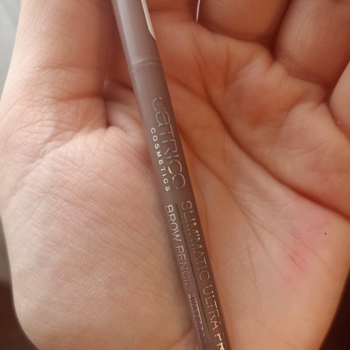 review photo of Catrice Cosmetics EyeBrow stylist shared by @francescalunardi on 04 Oct 2022 - review