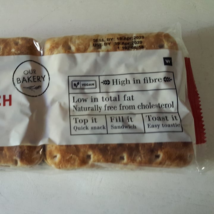 photo of Woolworths Food Brown Sandwich Thins shared by @hippiegirl on  01 May 2020 - review