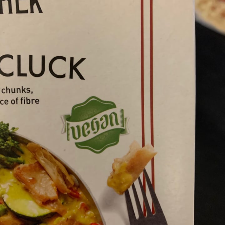 review photo of The Vegetarian Butcher What The Cluck shared by @ixhxle on 05 Mar 2021 - review