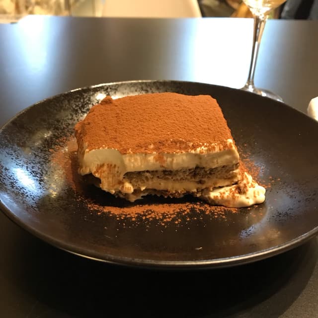 「Tarta Tiramisú」の料理の写真