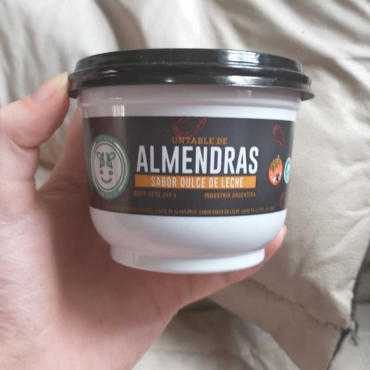 photo of Felices Las Vacas Untable de Almendras sabor Dulce de Leche shared by @orylove on  21 Jan 2022 - review
