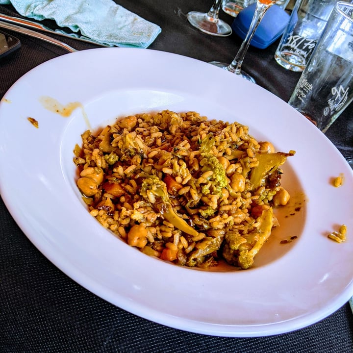 photo of La Subhasta Restaurant, Espai Gastronòmic Vegan Paella shared by @vegansmeigan on  04 Jul 2021 - review