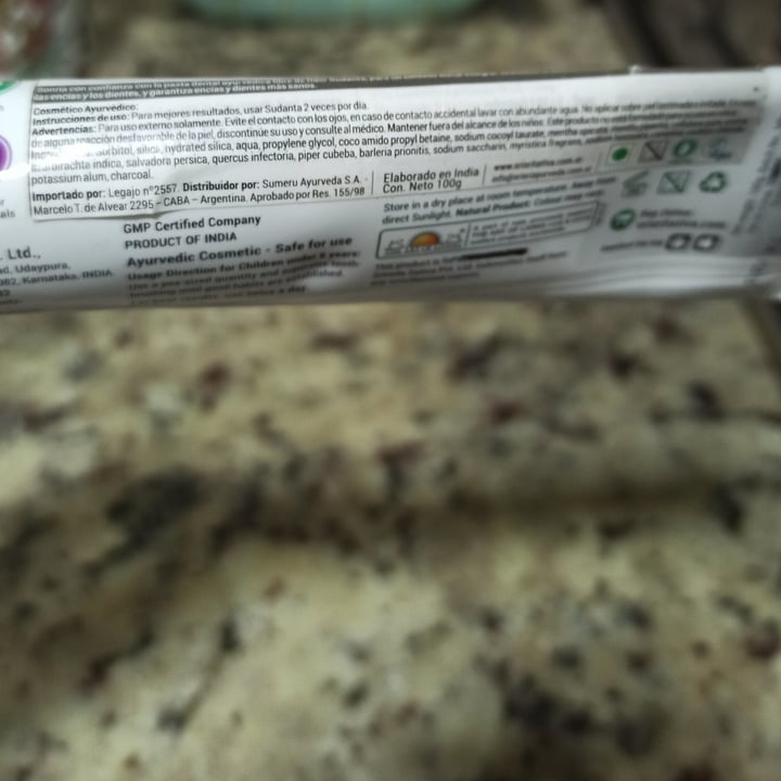 review photo of SriSri Tattva Pasta Dental Ayurvédica Sudanta en Gel shared by @nachuquiroz on 26 May 2020 - review