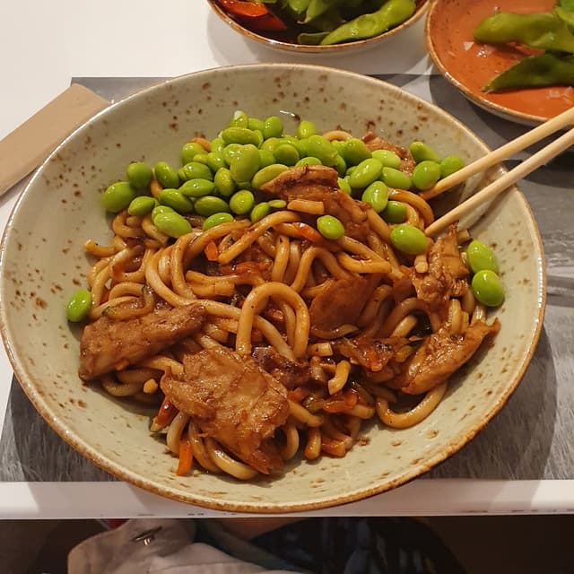 「Heüra Yaki Udon」の料理の写真