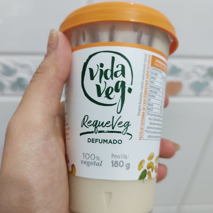 photo of Vida Veg Requeijão Defumado shared by @prilimacv on  26 Sep 2022 - review