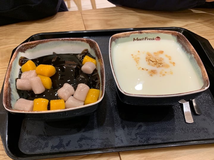 review photo of Meet Fresh 鲜芋仙 Signature Icy Grass Jelly and Almond Milk pudding shared by @rae on 09 Aug 2019 - review