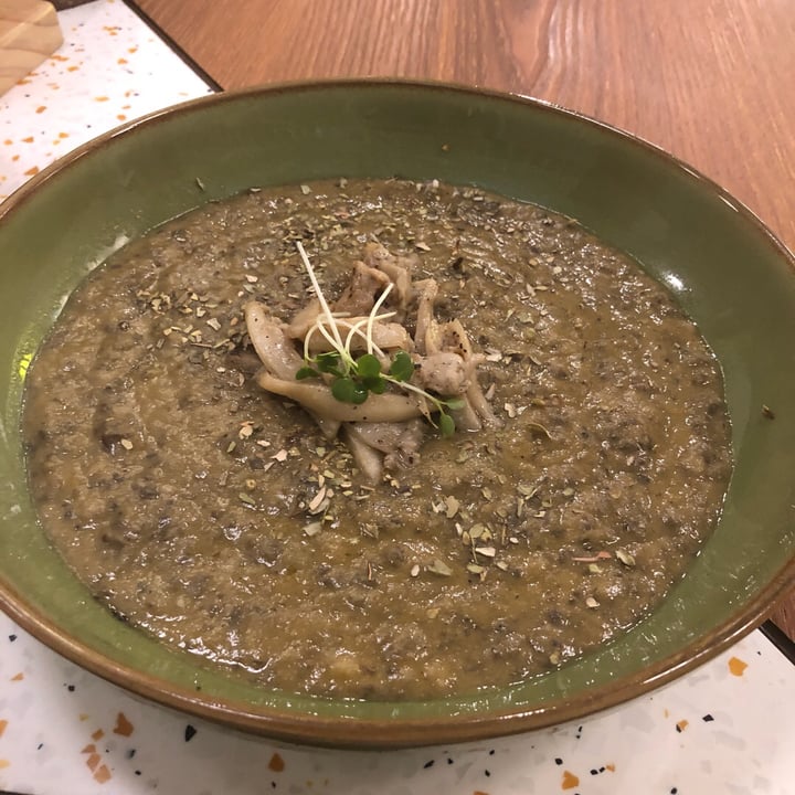 photo of Burgreens Kemang Village Creamy Mushroom Soup shared by @justavegangirl on  07 Dec 2019 - review
