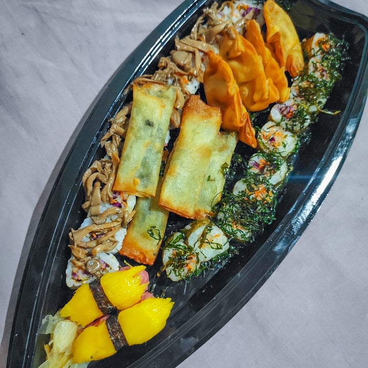 review photo of Eco Sushi Lounge Barca de Sushi Vegan shared by @thaisa333 on 24 Oct 2021 - review
