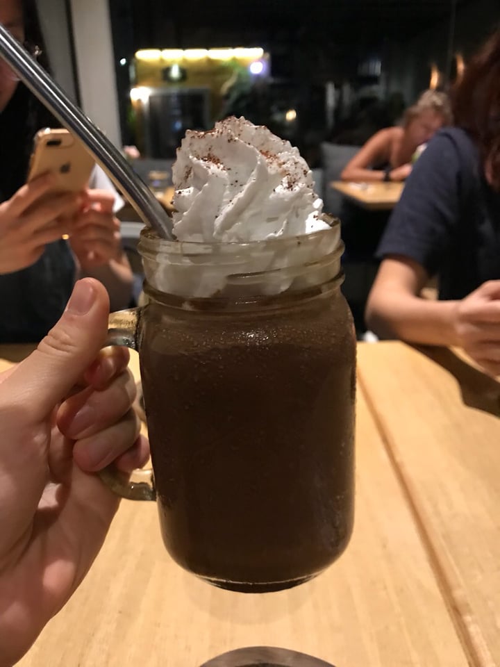photo of Peloton Supershop Choco frappe shared by @opheeeliaaa on  05 May 2019 - review