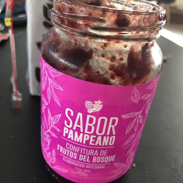 photo of Sabor Pampeano Confitura de frutos del bosque shared by @pilischoenfeld on  20 Sep 2021 - review