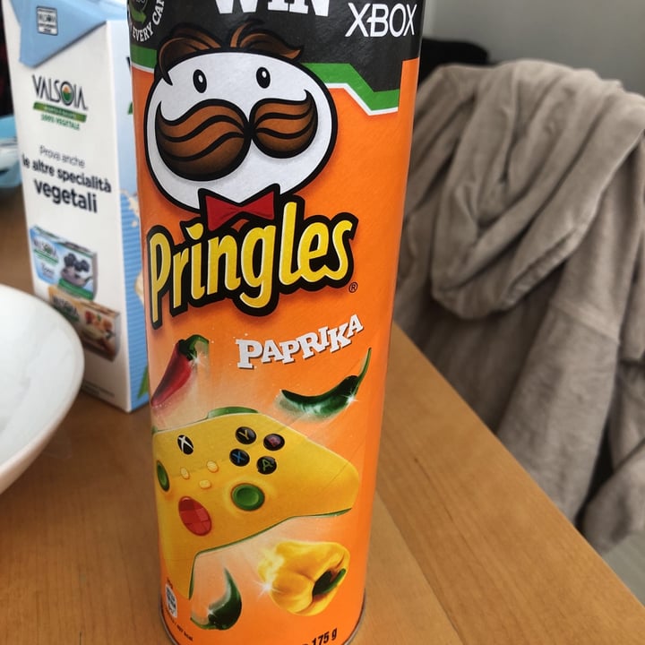 photo of Pringles Classic Paprika shared by @federicodiluciano on  28 Apr 2021 - review