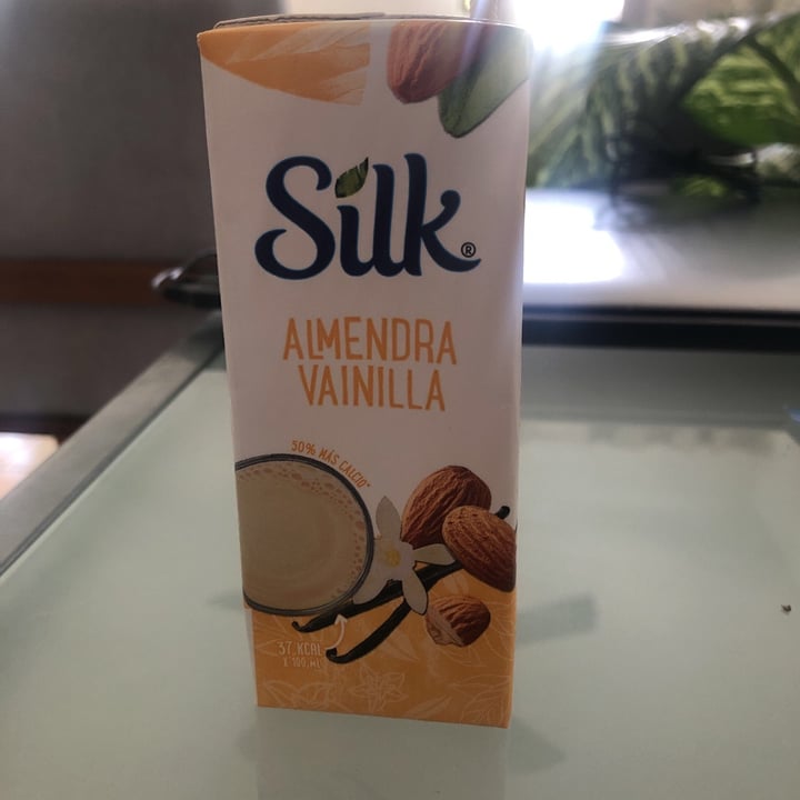 review photo of Silk Almendra Sabor Vainilla shared by @dani-v on 10 Jul 2021 - review