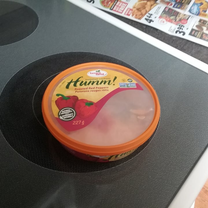 photo of Fontaine Santé Roasted Red Pepper Hummus  shared by @michelemostacci on  30 Jun 2021 - review