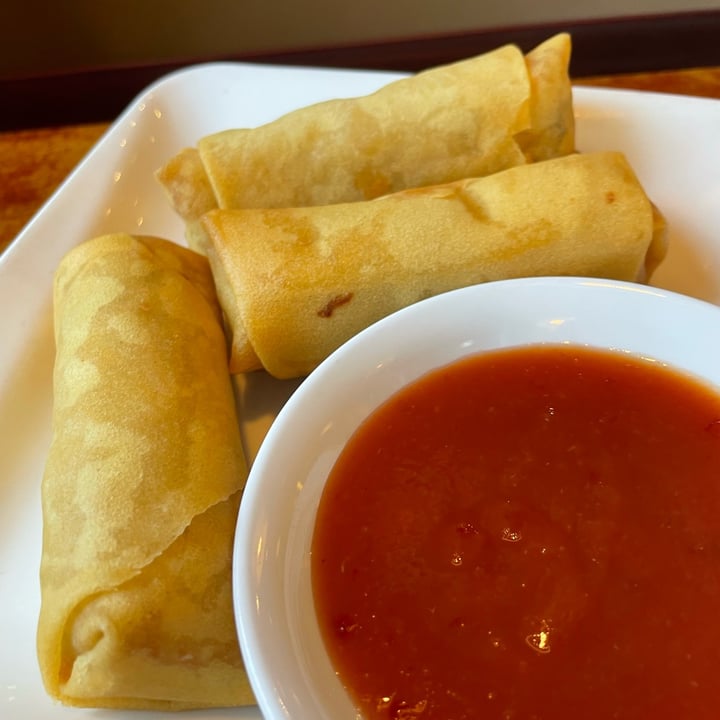 photo of Veggie Heaven Spring rolls shared by @clarendiee on  14 Oct 2022 - review