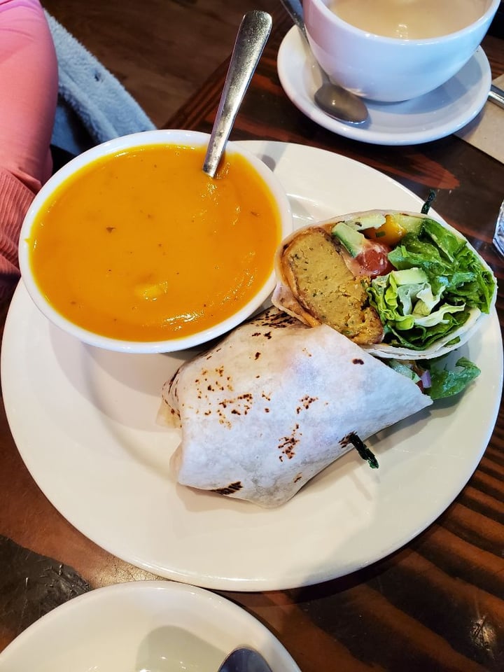 review photo of Wild Poppy Bistro Vegan Falafel Wrap shared by @kbee on 25 Feb 2020 - review