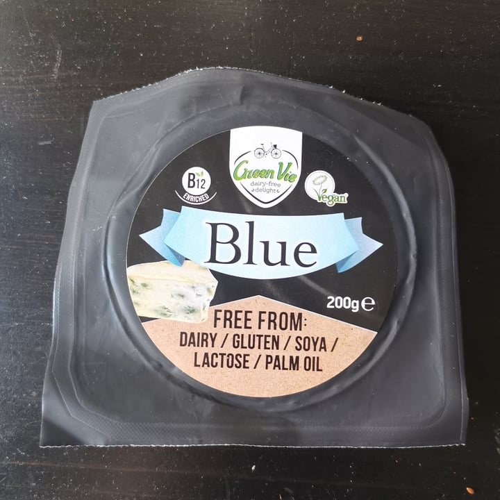 photo of GreenVie Foods Blue Cheese shared by @thegluttonoussloth on  03 May 2022 - review