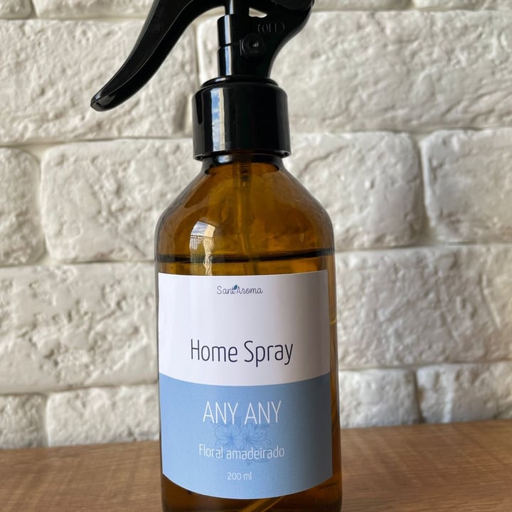 photo of Sant.aroma Home Spray shared by @rafaela00 on  07 May 2022 - review