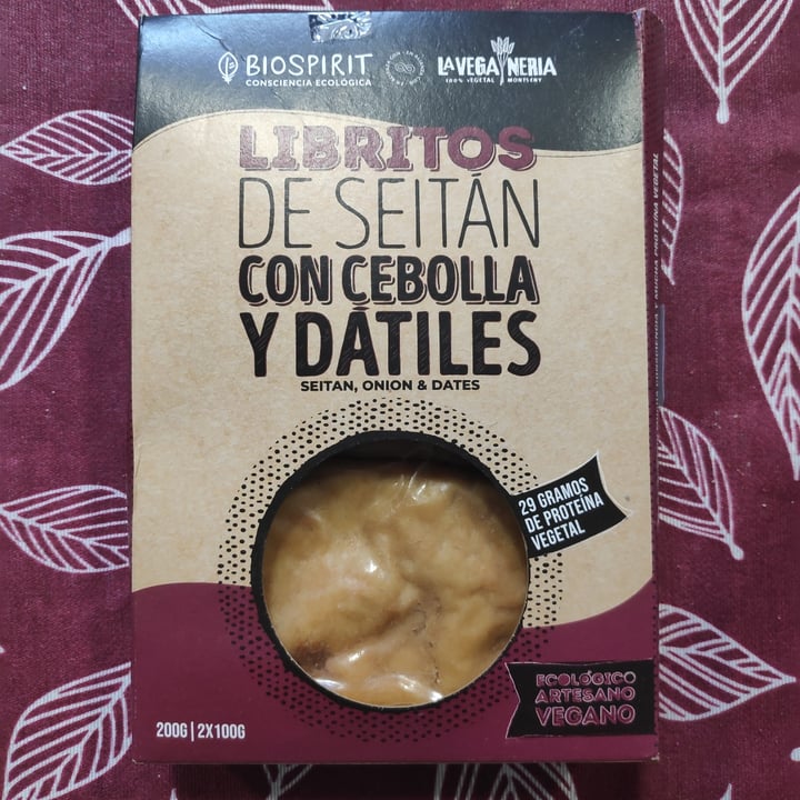 photo of La Veganeria Libritos de seitan con cebolla y dátiles shared by @felinavegana on  06 Feb 2022 - review