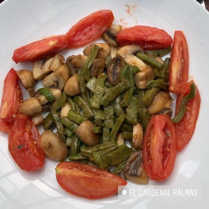 review photo of El cardenal Nopales personalizados shared by @catrielasoleri on 01 Feb 2022 - review