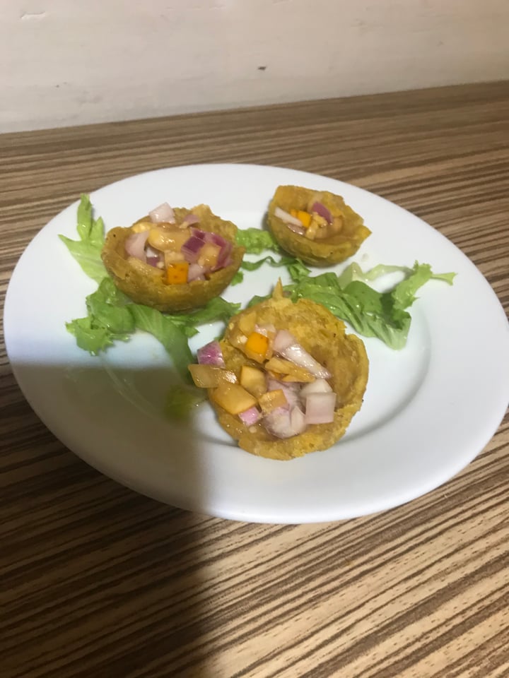 photo of Loving Hut - Golden Food Patacones rellenos shared by @-st-3 on  16 Oct 2021 - review