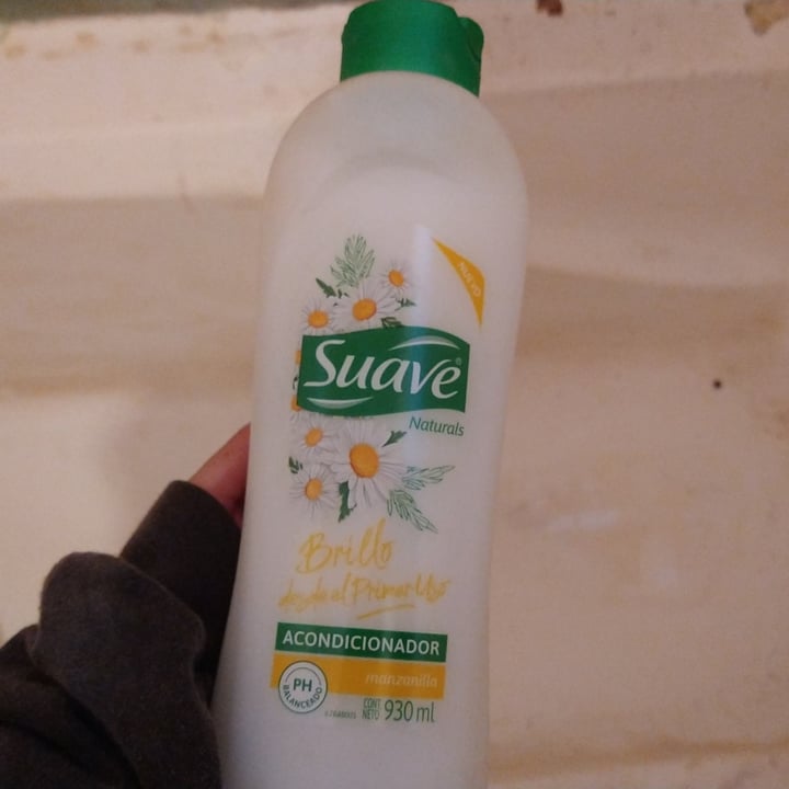 review photo of Suave Acondicionador manzanilla shared by @vikymarquez on 03 Nov 2020 - review