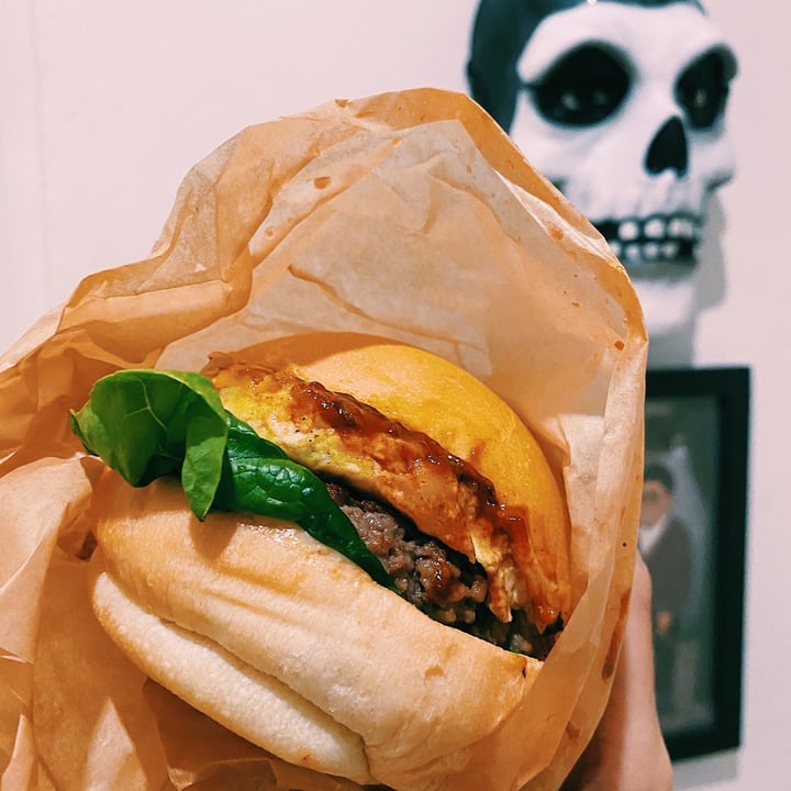photo of Love Handle  Vegan "Ramli" shared by @evilratking on  01 Jan 2021 - review