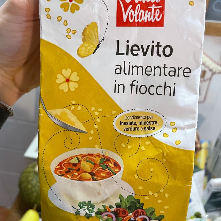 photo of Baule volante Lievito Alimentare shared by @luanimaletti97 on  25 Mar 2022 - review