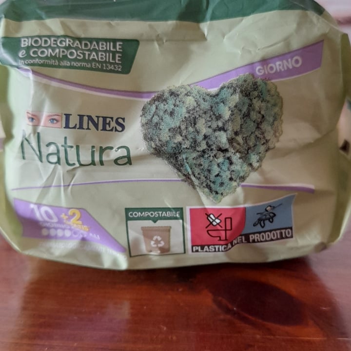 photo of Lines Natura. Assorbenti per donna. shared by @valelo on  12 Jun 2022 - review