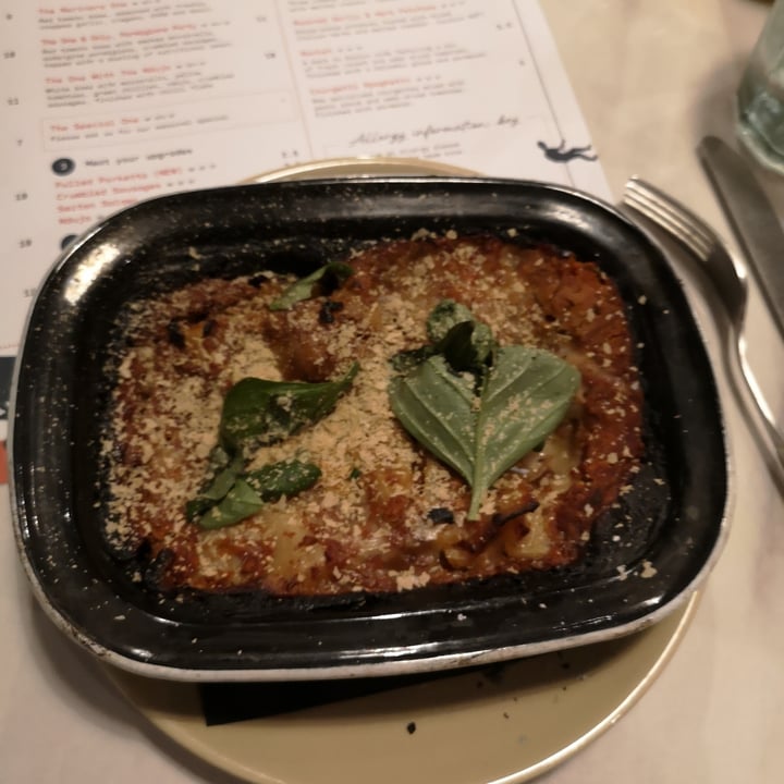 photo of Purezza - Vegan Pizza Camden Lasagna shared by @juliakrz on  24 Oct 2021 - review