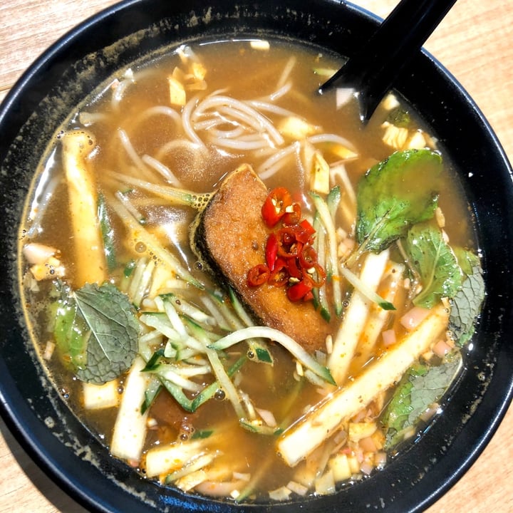 review photo of D' life Asam Laksa shared by @soy-orbison on 24 Oct 2019 - review