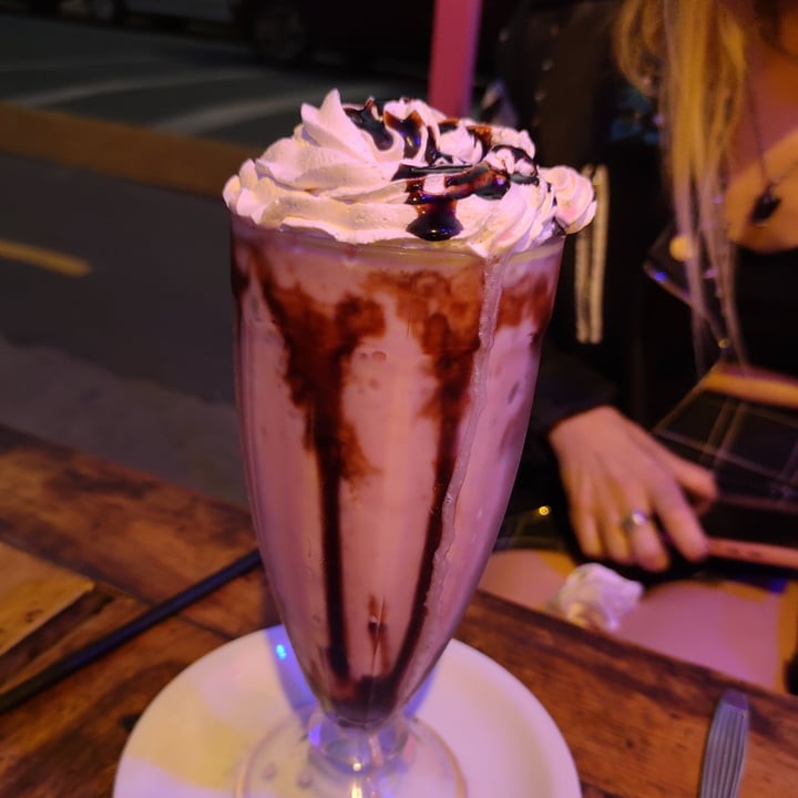 review photo of Loving Hut Batido de frutilla shared by @amvelasquez on 18 Dec 2022 - review