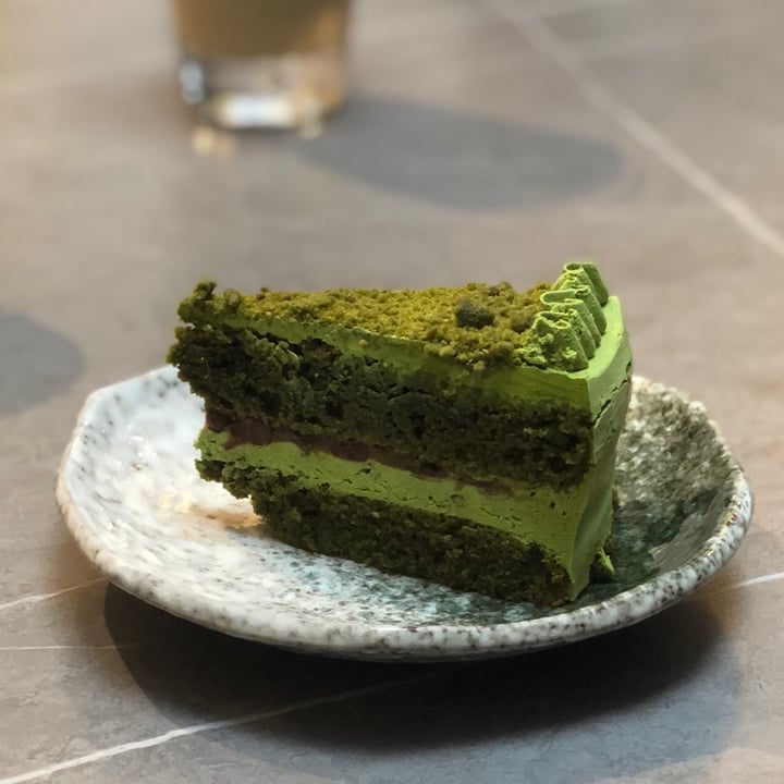 photo of Hvala Craig Road Matcha Cake shared by @consciouscookieee on  21 Aug 2021 - review