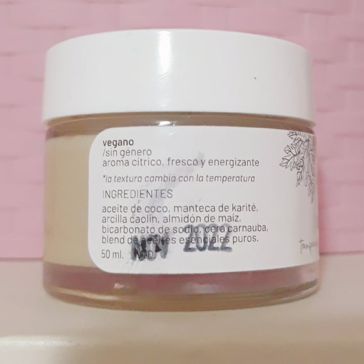 photo of Ulubio Cosmetica Desodorante Natural shared by @johi-rose on  28 Mar 2021 - review