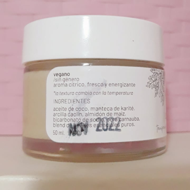 review photo of Ulubio Cosmetica Desodorante Natural shared by @johi-rose on 28 Mar 2021 - review