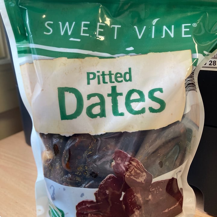 photo of Sweet Vine Pitted Dates shared by @rinny1 on  27 Jan 2021 - review