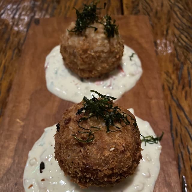 菜肴“Bolinho de baião”的照片