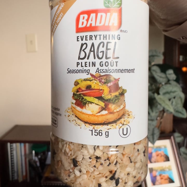 review photo of Badia Everything Bagel Seasoning shared by @rnyvegan on 25 Sep 2022 - review