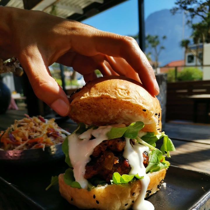 photo of Hudsons The Burger Joint (Claremont) The Herbivore burger shared by @lunascorner on  08 Apr 2021 - review