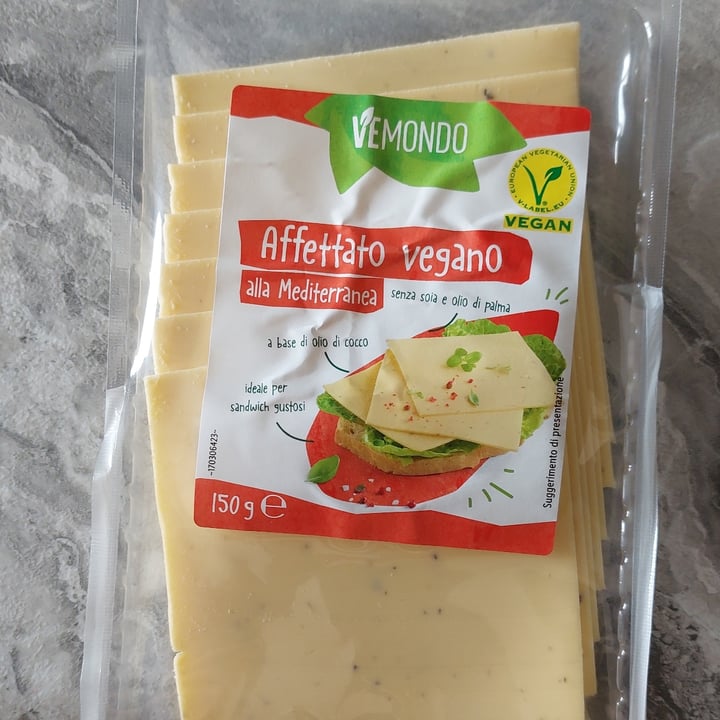 review photo of Vemondo Affettato vegano alla Mediterranea shared by @violab on 13 Mar 2022 - review