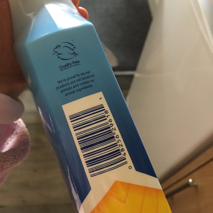review photo of Astonish Kitchen cleaner shared by @medi on 16 Oct 2020 - review