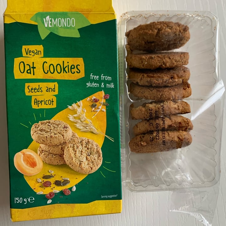 photo of Vemondo Oat Cookies seeds And Apricot shared by @eleonoradaldosso on  25 Jun 2022 - review