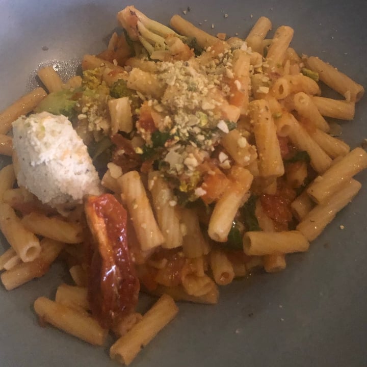 photo of Forever Vegano Pasta Rústica shared by @rooockd on  07 Aug 2021 - review