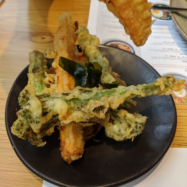 photo of Wagamama Southampton Vegetable Tempura shared by @cherrypersimmon on  26 Aug 2020 - review